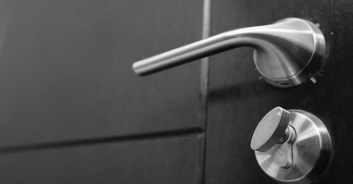 locksmith service technician — Harlem Locksmith NYC